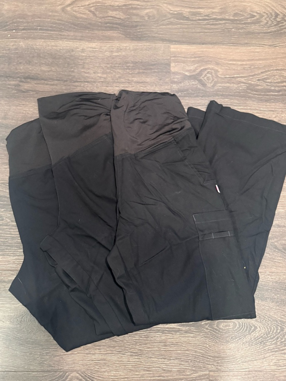 Bundle of 3 EUC small maternity scrub bottoms